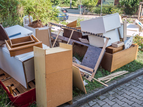 Best Garage Cleanout  in Edina, MN